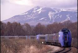 575592 B