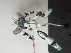 605588 B