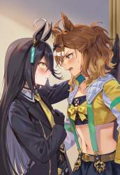 353884 B