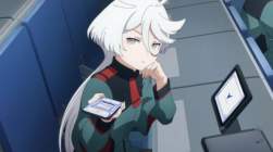 323535 B