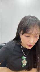 358359 B