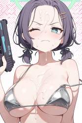 1046678 B