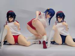 1374204 B