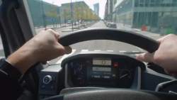 2074827 B