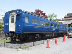 151608 B
