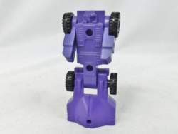 61798 B