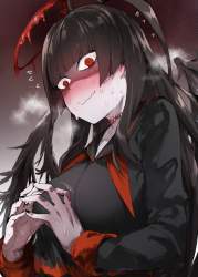 585618 B
