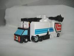 23930 B