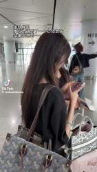 1670945 B