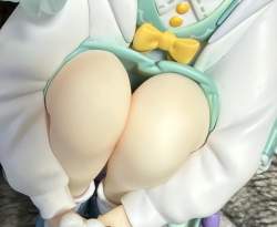 402492 B