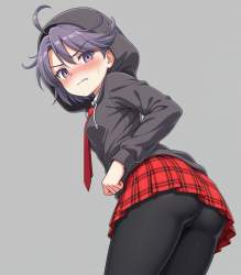 1033495 B