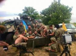 64111 B