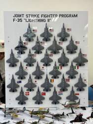 1068819 B