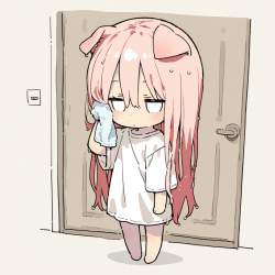 717724 B