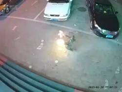 1226506 B