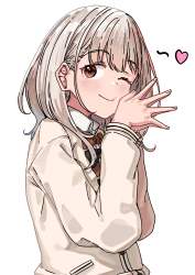 608223 B