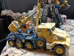 4403377 B