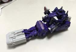 408472 B