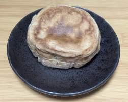 1031658 B