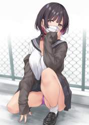 818968 B