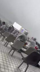 1604837 B