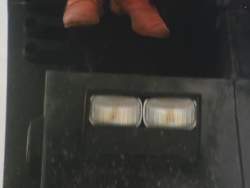 8106093 B