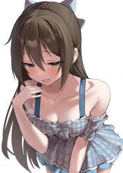 246695 B