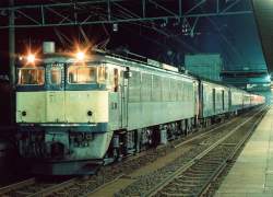 241677 B