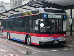 669042 B