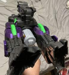 1775335 B