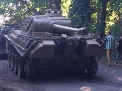 571890 B