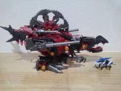 463866 B