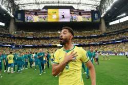 90836 B