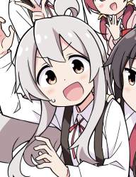 557678 B