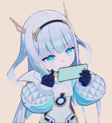 805805 B