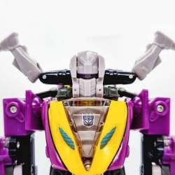 25596 B