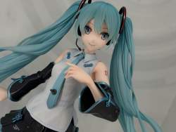 634878 B