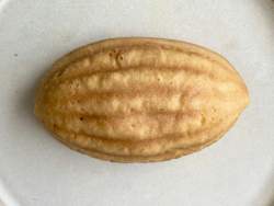 68945 B