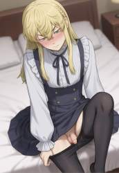 703042 B