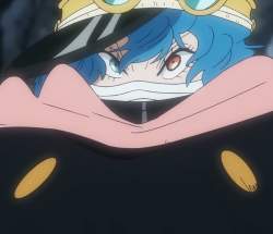 156596 B