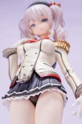 1810692 B