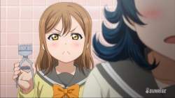 72979 B