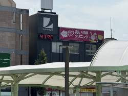 378136 B