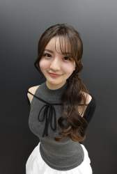 253862 B