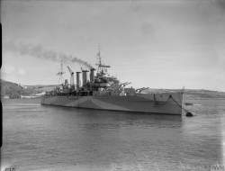 351858 B
