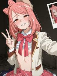 685729 B