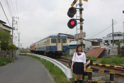 577885 B