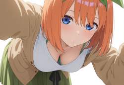 265904 B