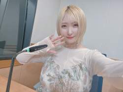 421464 B