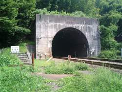 527223 B